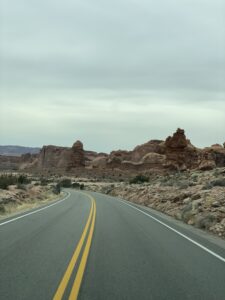Monument Valley road 1